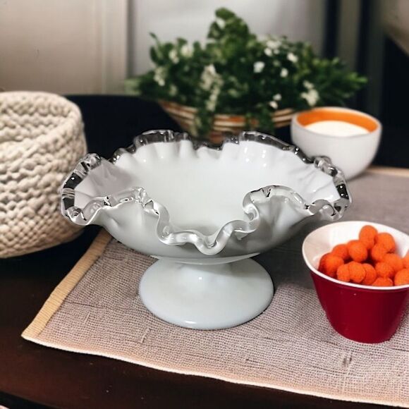 Fenton Silver Crest Compote Pedestal Dish Milk Glass Ruffled Edge Mid Century. - Picture 16 of 16